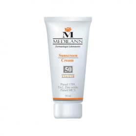 کرم ضد آفتاب SPF60 مدیلن حجم 50 میلی لیتر